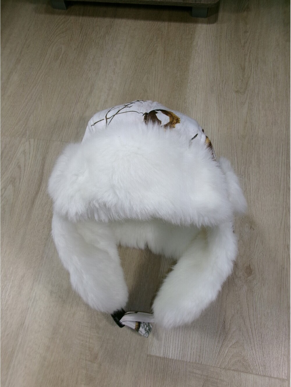 Realtree Xtra white trapper hat with faux fur